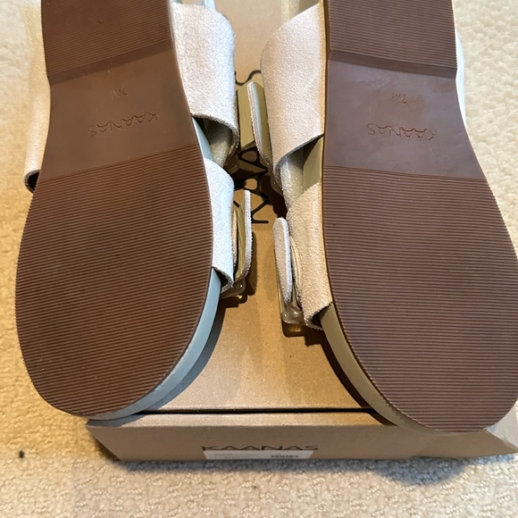 Kaanas Kuala suede pool slide in Ice color - Picture 2 of 3